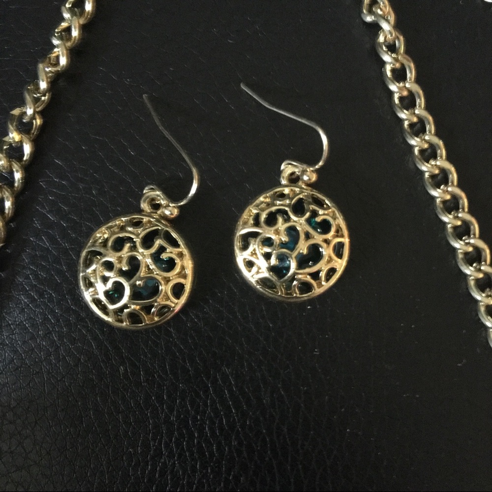 Necklace set - Picture 3 of 3